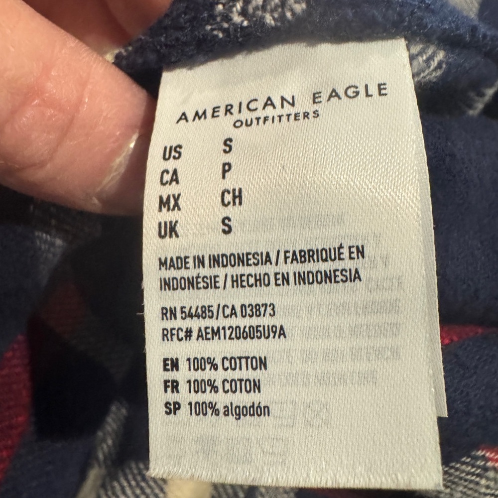 American Eagle Outfitters Navy and Red Plaid Jacket - Picture 5 of 5
